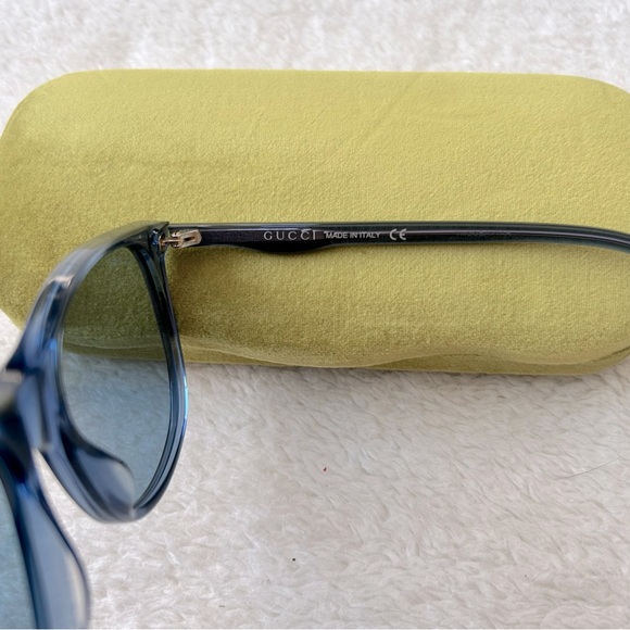 NIB Authentic Gucci GG0263S Oversized Oval Sunglasses Blue - Picture 9 of 10